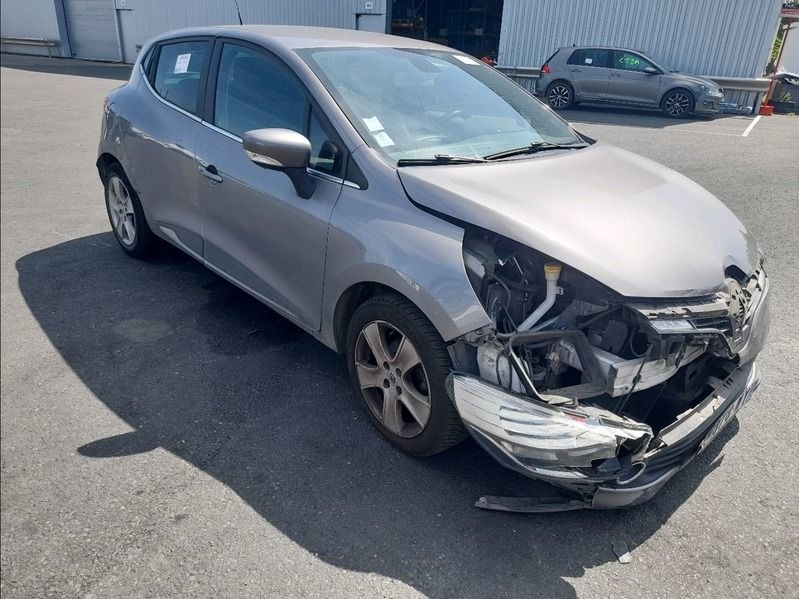 CLIO Clio 1.5 dCi - 90 95g Intens accidentée